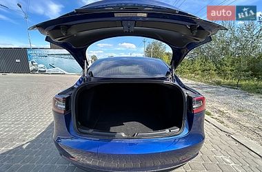 Седан Tesla Model 3 2019 в Львові фото 17 Седан Tesla Model 3 2019 в Львові