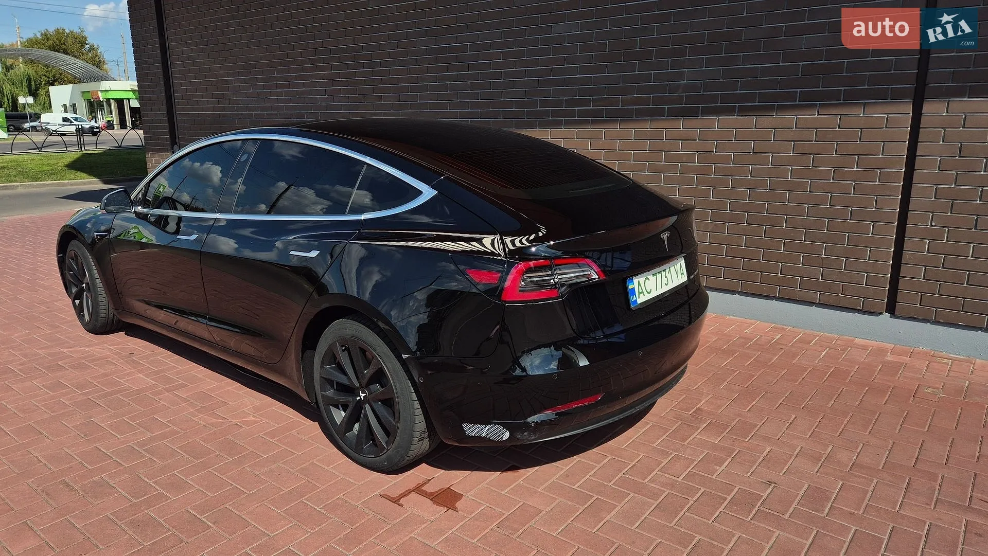 2019 Tesla Model 3 - мініатюра 11
