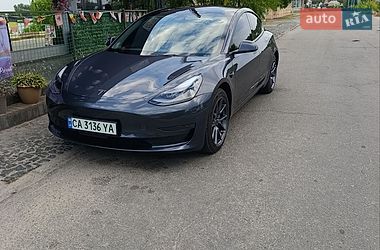 tesla model-3 2022 в Киев от профессионального продавца Руслан