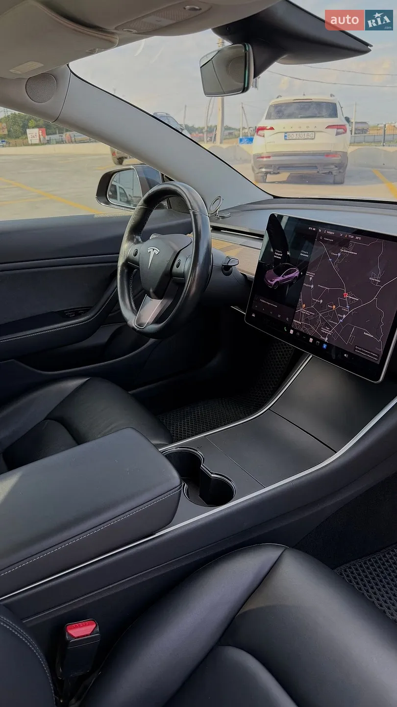 2018 Tesla Model 3 - мініатюра 11