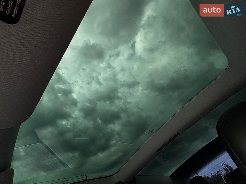 Седан Tesla Model 3 2019 в Білогородці