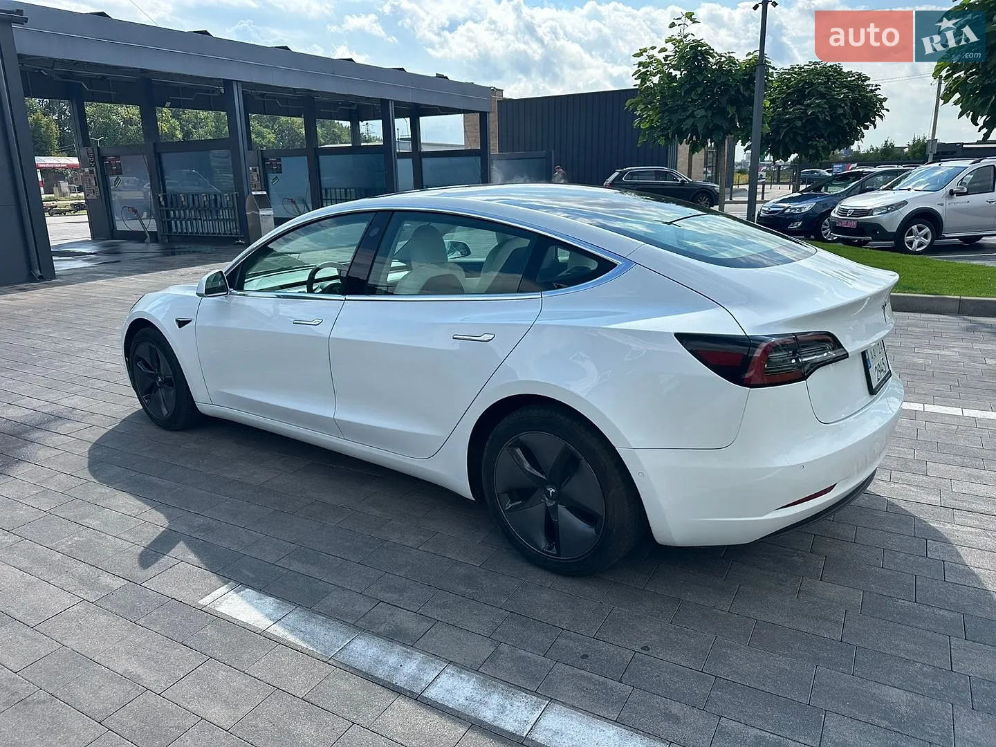 2019 Tesla Model 3 - мініатюра 5