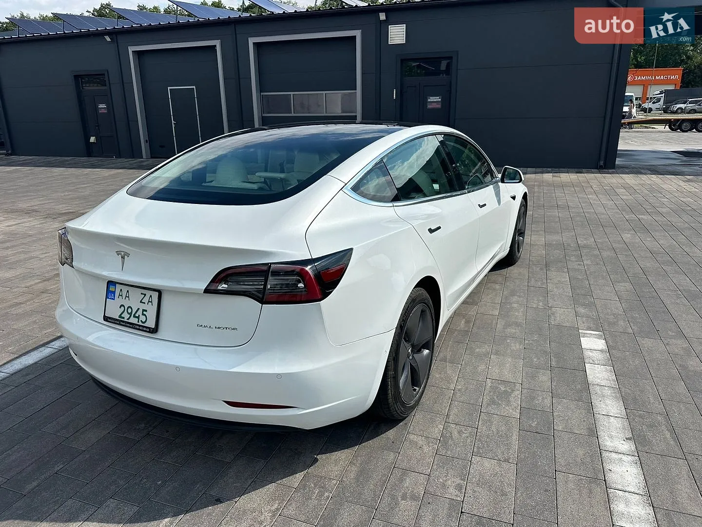 2019 Tesla Model 3 - мініатюра 9