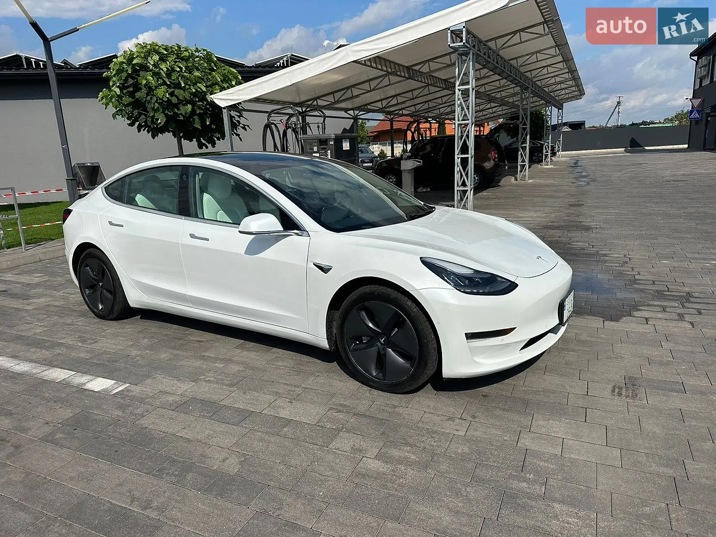 2019 Tesla Model 3 - мініатюра 16