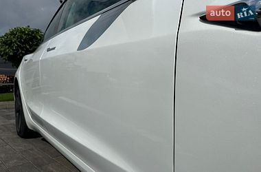 Седан Tesla Model 3 2019 в Луцке