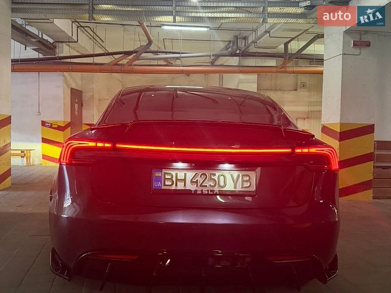 Седан Tesla Model 3 2024 в Одессе фото 14 Седан Tesla Model 3 2024 в Одессе