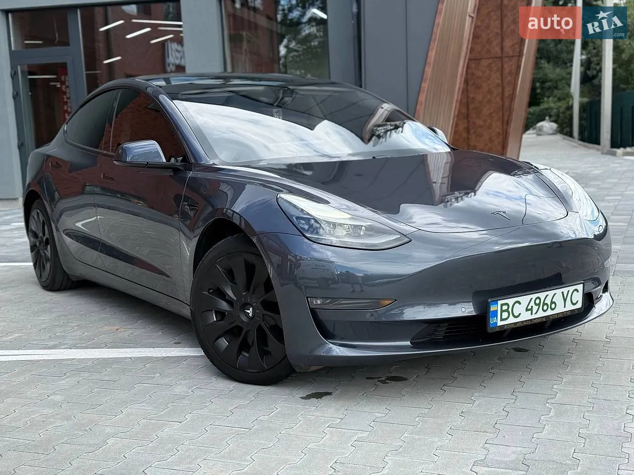 2021 Tesla Model 3 - мініатюра 3