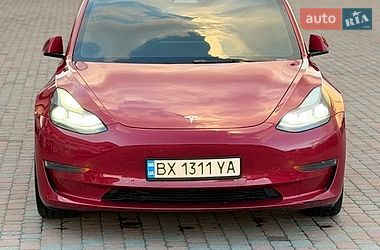 Седан Tesla Model 3 2022 в Каменец-Подольском