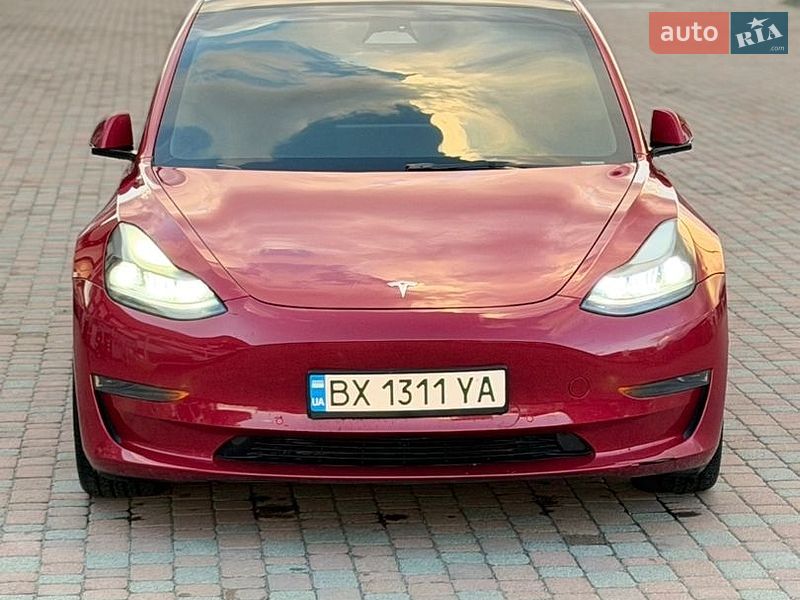 Седан Tesla Model 3 2022 в Каменец-Подольском
