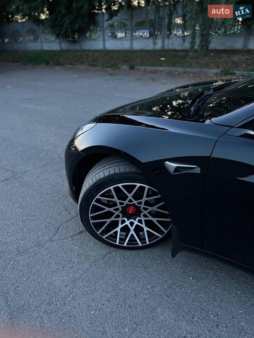 2019 Tesla Model 3 - мініатюра 9