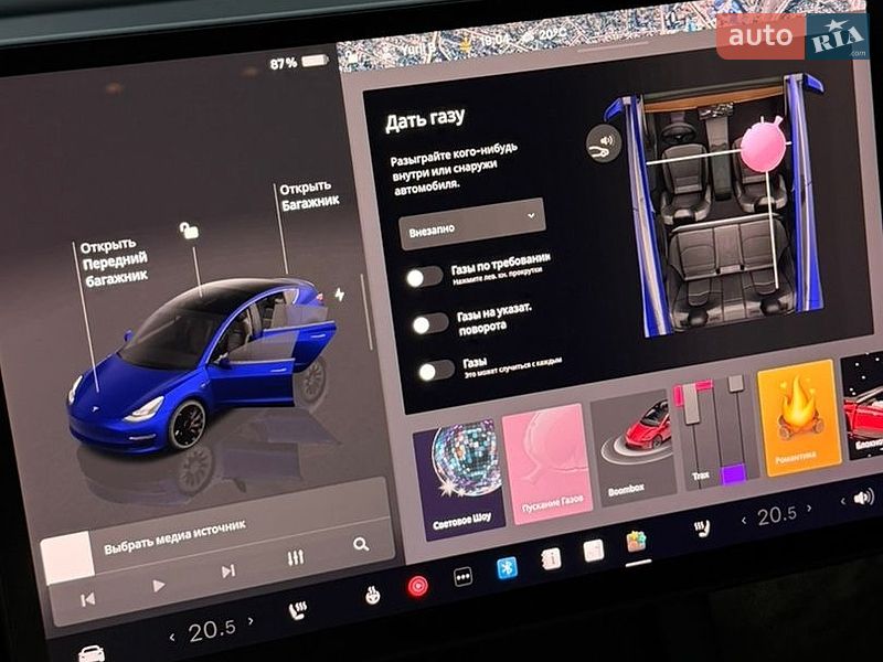 Седан Tesla Model 3 2022 в Киеве