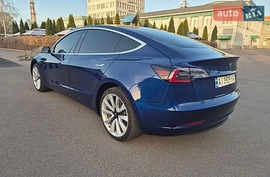Седан Tesla Model 3 2019 в Киеве