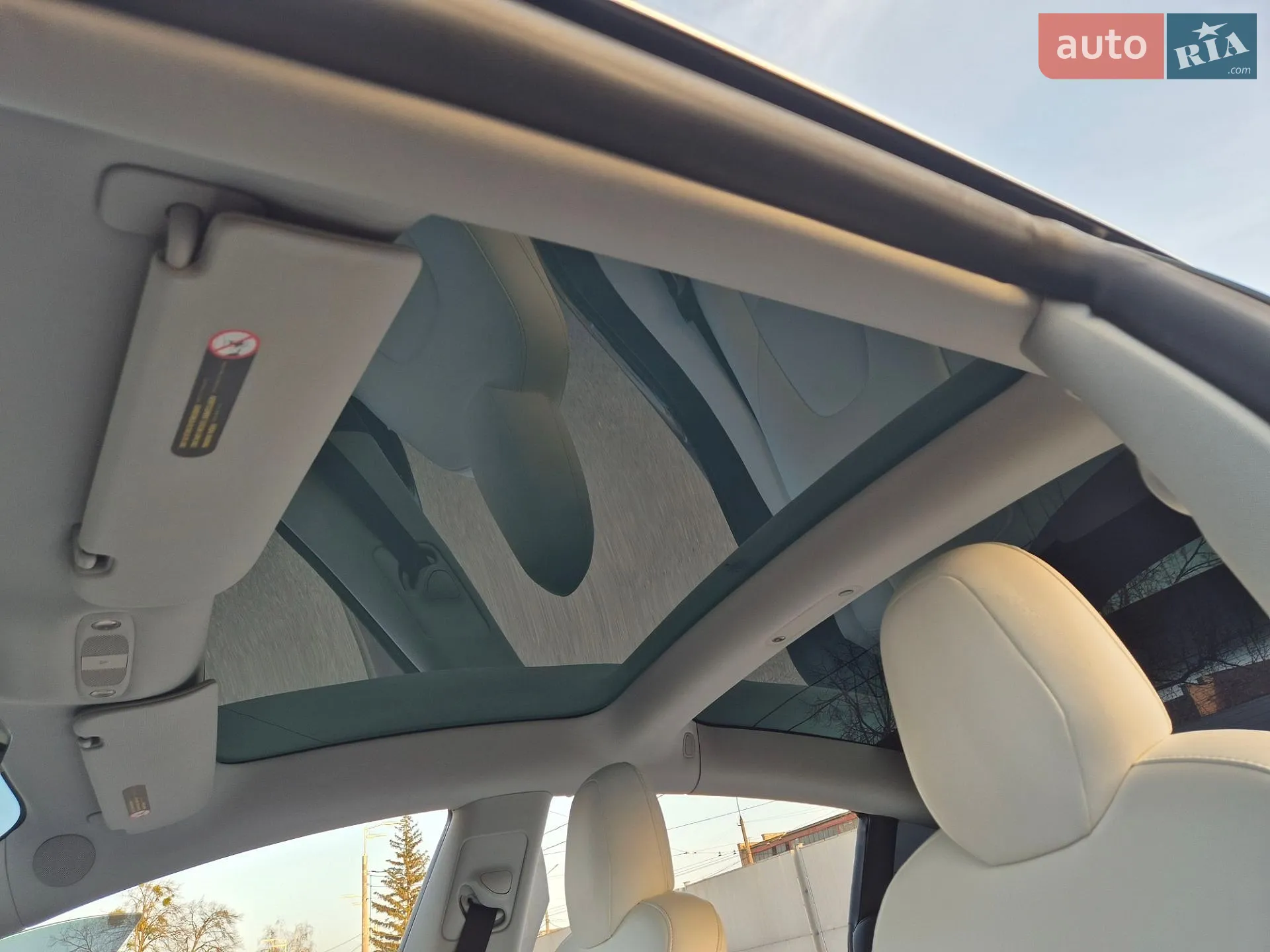 2019 Tesla Model 3 - мініатюра 16
