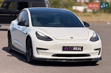 Седан Tesla Model 3 2019 в Кривому Розі фото 12 Седан Tesla Model 3 2019 в Кривому Розі