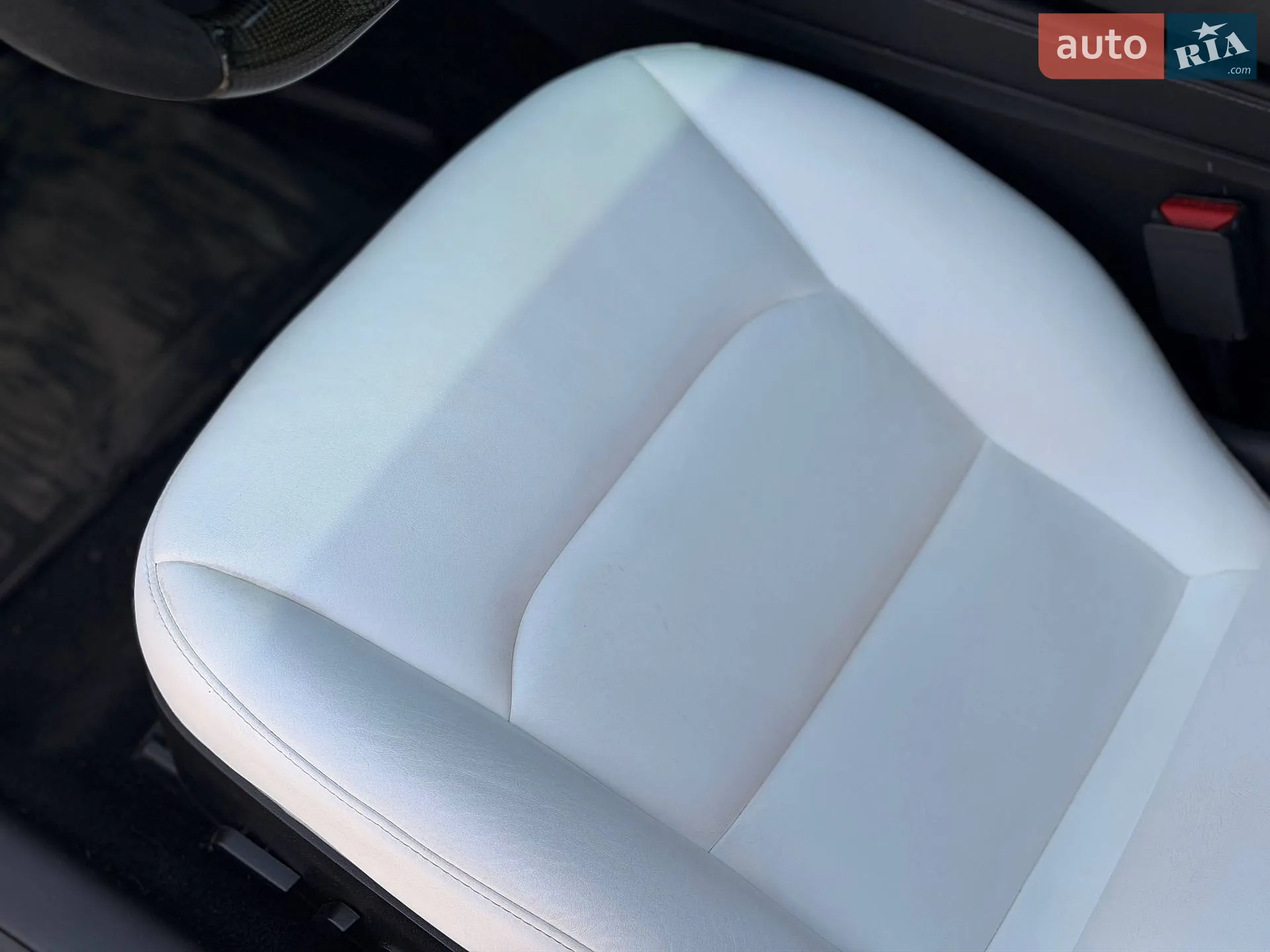2019 Tesla Model 3 - мініатюра 40