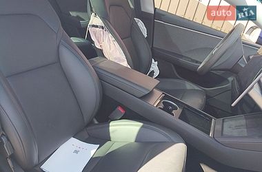 Седан Tesla Model 3 2025 в Києві