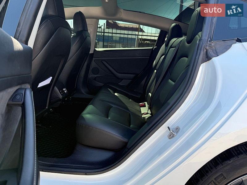 Седан Tesla Model 3 2022 в Белой Церкви фото 9 Седан Tesla Model 3 2022 в Белой Церкви