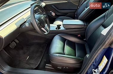 Седан Tesla Model 3 2021 в Одессе