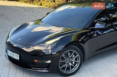 Седан Tesla Model 3 2019 в Луцьку