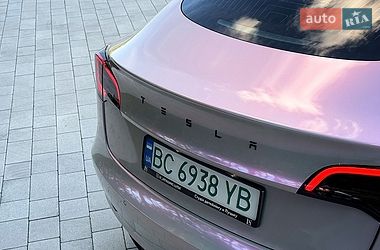Седан Tesla Model 3 2019 в Луцьку
