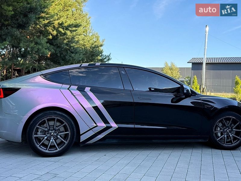 Седан Tesla Model 3 2019 в Луцьку