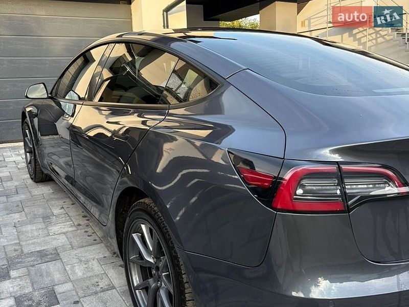 Седан Tesla Model 3 2022 в Острозі фото 10 Седан Tesla Model 3 2022 в Острозі