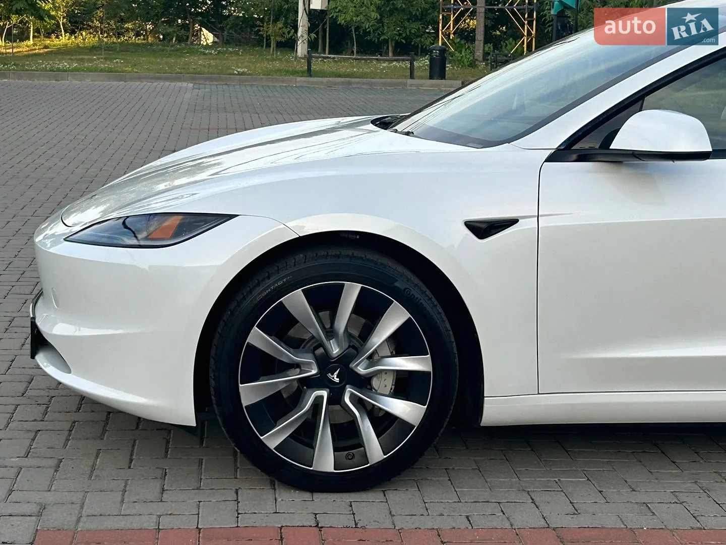 2024 Tesla Model 3 - мініатюра 11