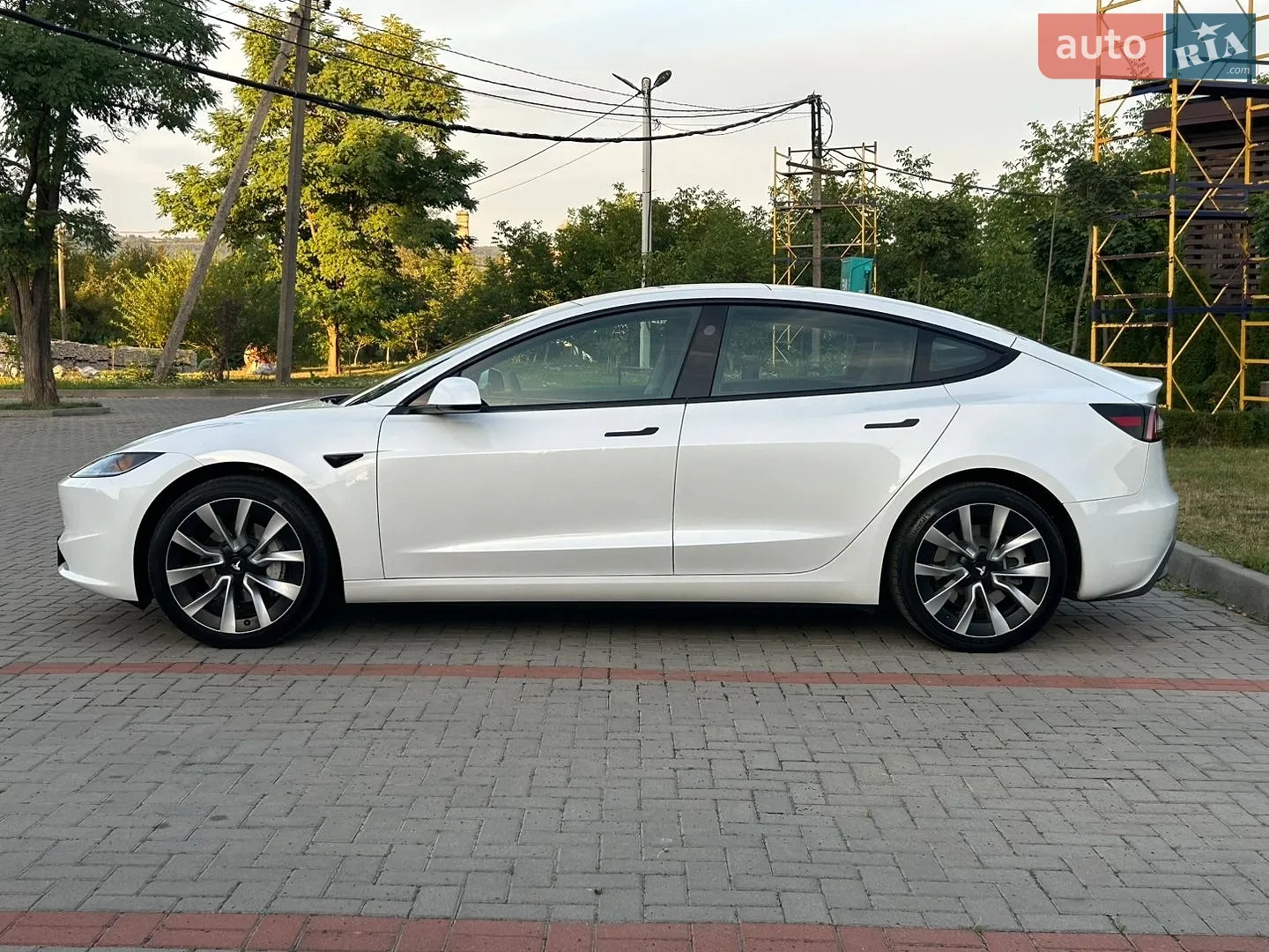 2024 Tesla Model 3 - мініатюра 27