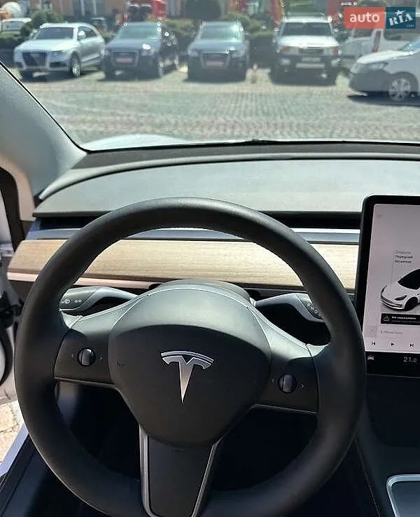 2022 Tesla Model 3 - мініатюра 9