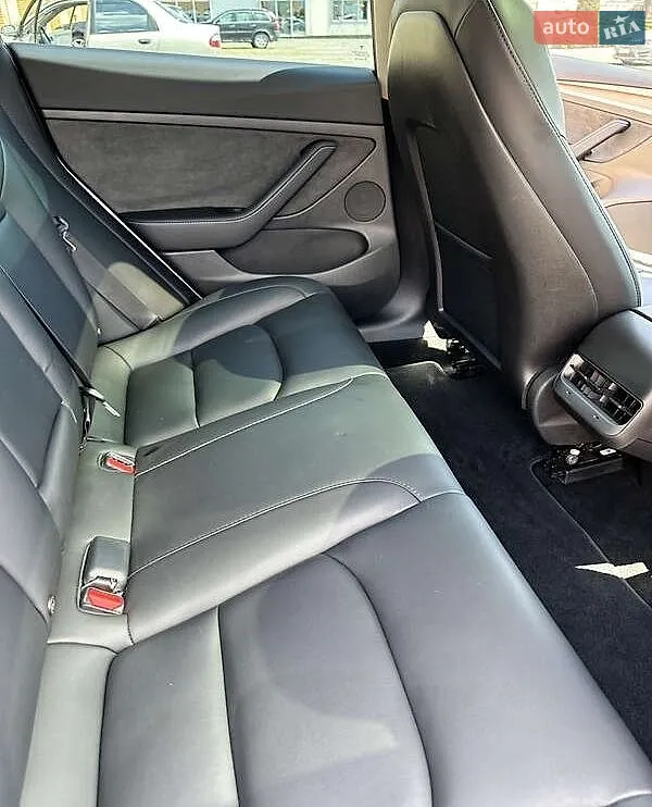 2022 Tesla Model 3 - мініатюра 14