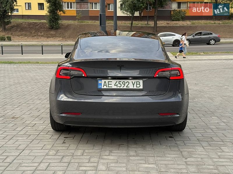 Седан Tesla Model 3 2021 в Дніпрі фото 9 Седан Tesla Model 3 2021 в Дніпрі