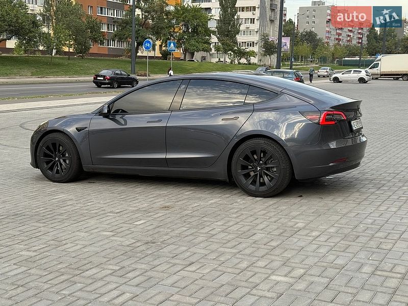 Седан Tesla Model 3 2021 в Дніпрі фото 11 Седан Tesla Model 3 2021 в Дніпрі