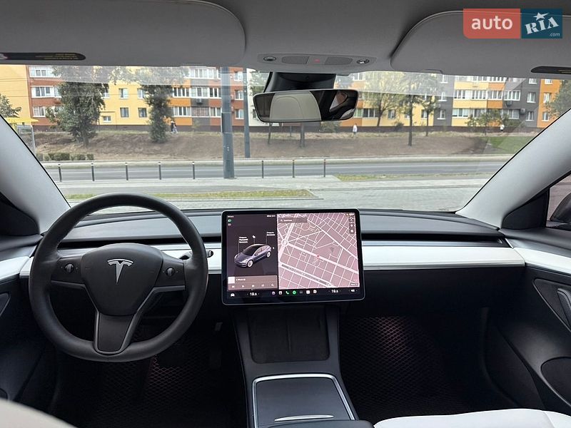Седан Tesla Model 3 2021 в Дніпрі фото 24 Седан Tesla Model 3 2021 в Дніпрі