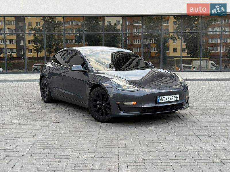 Седан Tesla Model 3 2021 в Дніпрі фото 26 Седан Tesla Model 3 2021 в Дніпрі