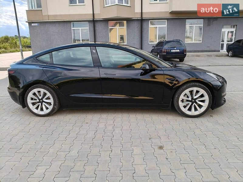 Седан Tesla Model 3 2020 в Івано-Франківську фото 3 Седан Tesla Model 3 2020 в Івано-Франківську