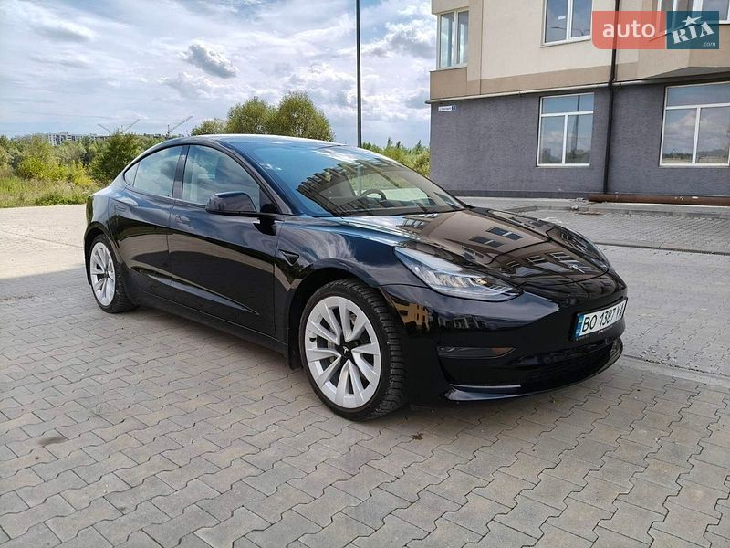 Седан Tesla Model 3 2020 в Івано-Франківську фото 2 Седан Tesla Model 3 2020 в Івано-Франківську