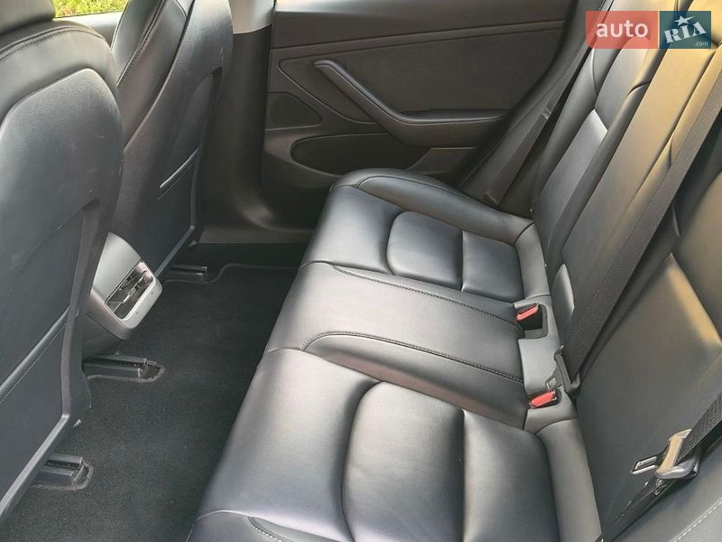 Седан Tesla Model 3 2020 в Івано-Франківську фото 11 Седан Tesla Model 3 2020 в Івано-Франківську