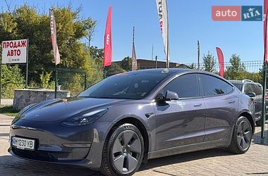 Седан Tesla Model 3 2023 в Бердичеве