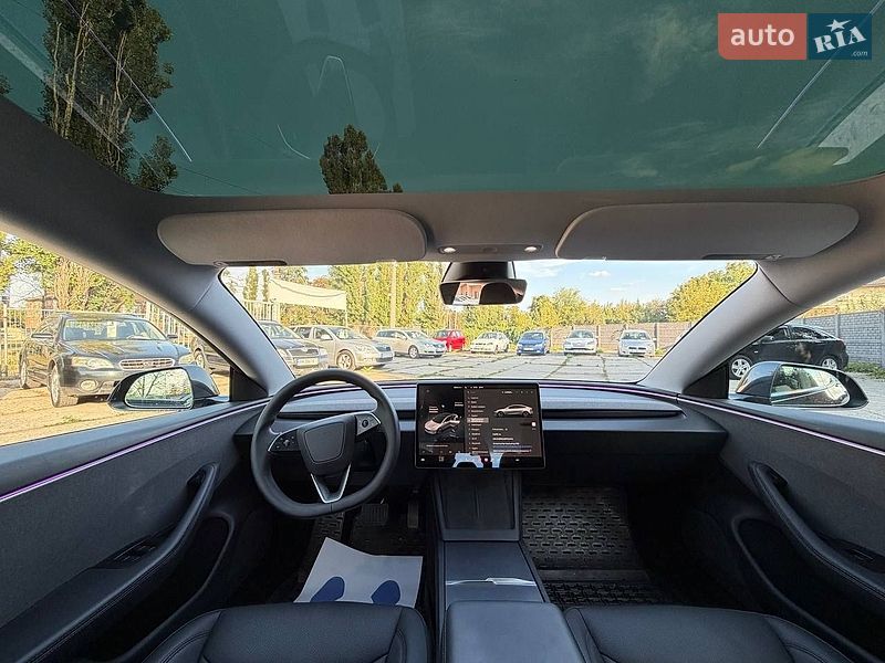Седан Tesla Model 3 2024 в Харкові