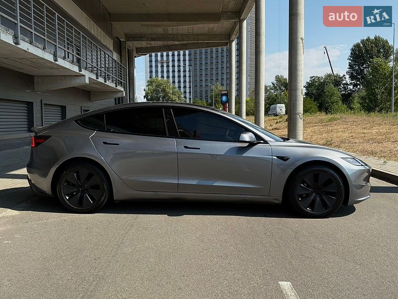 Седан Tesla Model 3 2024 в Києві фото 2 Седан Tesla Model 3 2024 в Києві