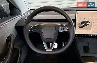 Седан Tesla Model 3 2024 в Києві фото 11 Седан Tesla Model 3 2024 в Києві