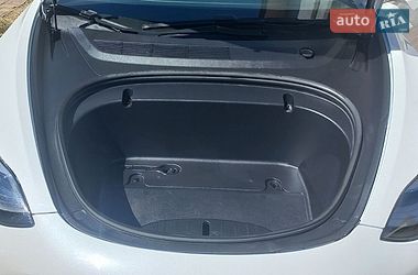 Седан Tesla Model 3 2020 в Одессе