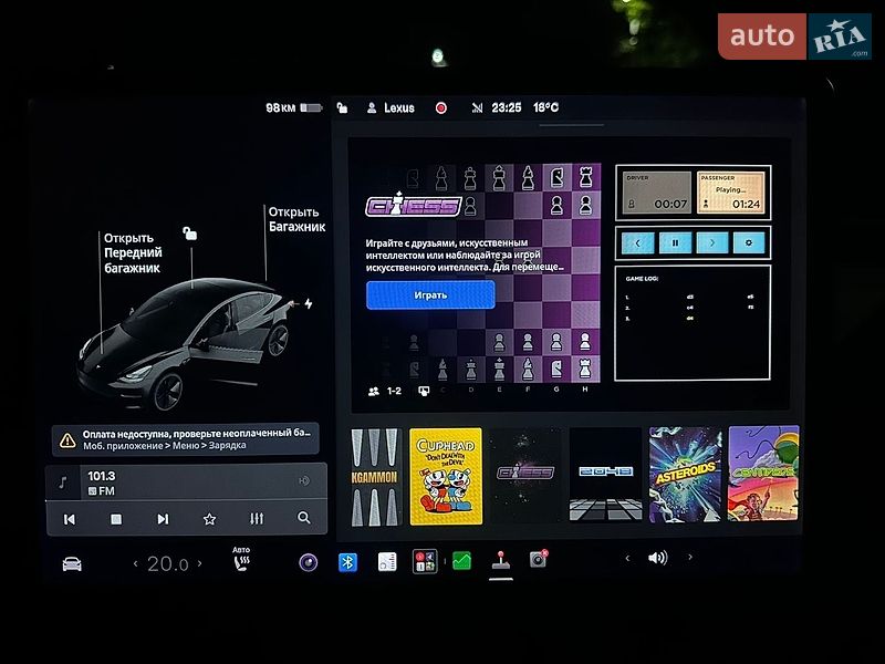 Седан Tesla Model 3 2019 в Львові