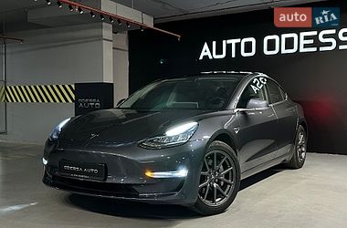 Седан Tesla Model 3 2018 в Одессе