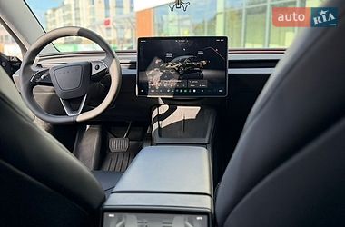 Седан Tesla Model 3 2024 в Рівному