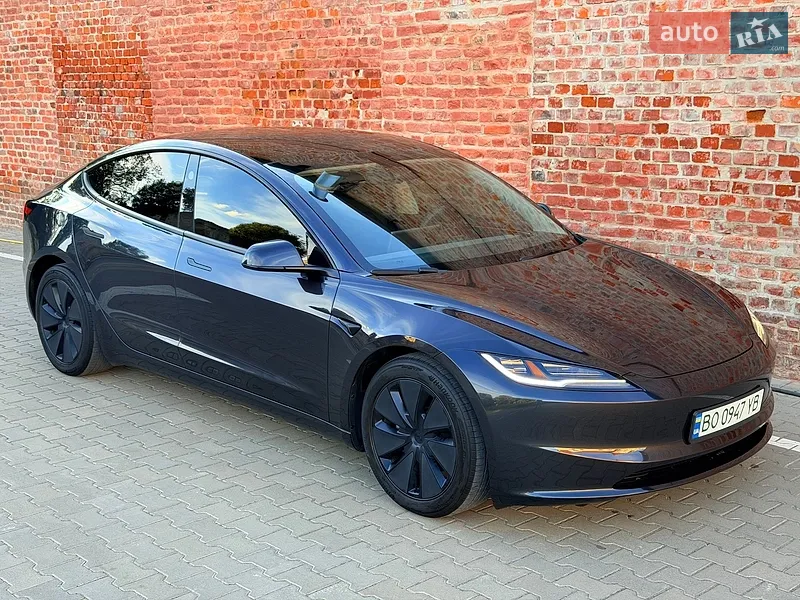 Tesla Model 3