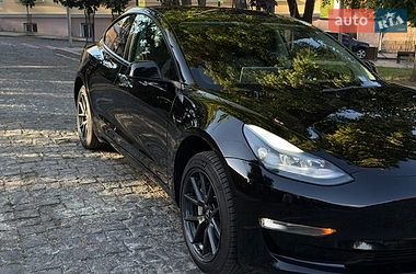 Седан Tesla Model 3 2022 в Чернівцях фото 2 Седан Tesla Model 3 2022 в Чернівцях