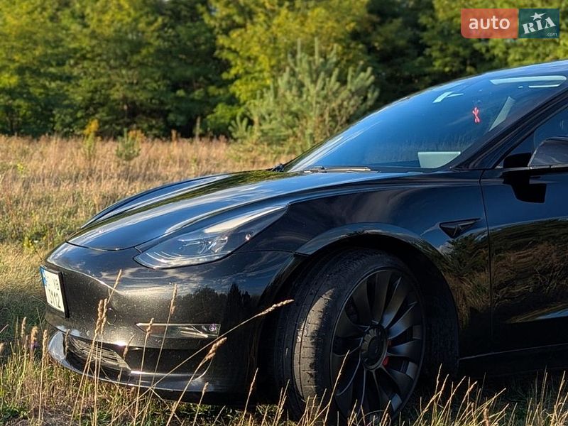 Седан Tesla Model 3 2021 в Ковеле
