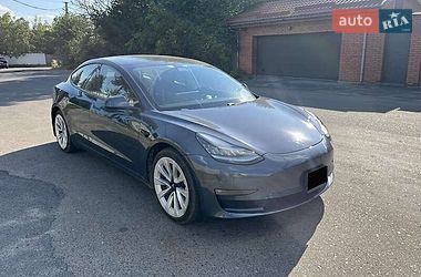 Седан Tesla Model 3 2020 в Ивано-Франковске