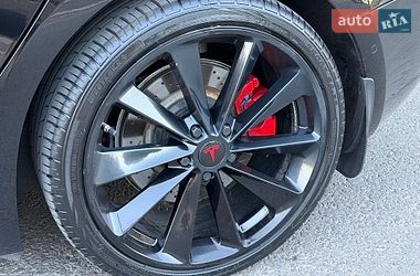 Седан Tesla Model 3 2018 в Николаеве